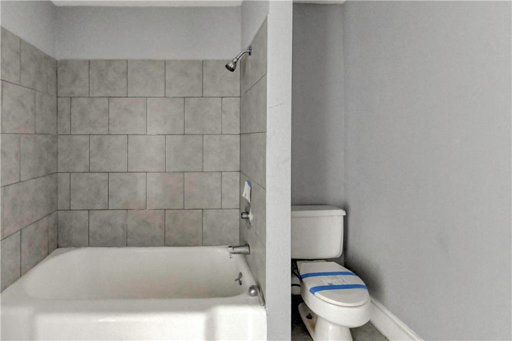 113 N White Avenue Property Photo 35