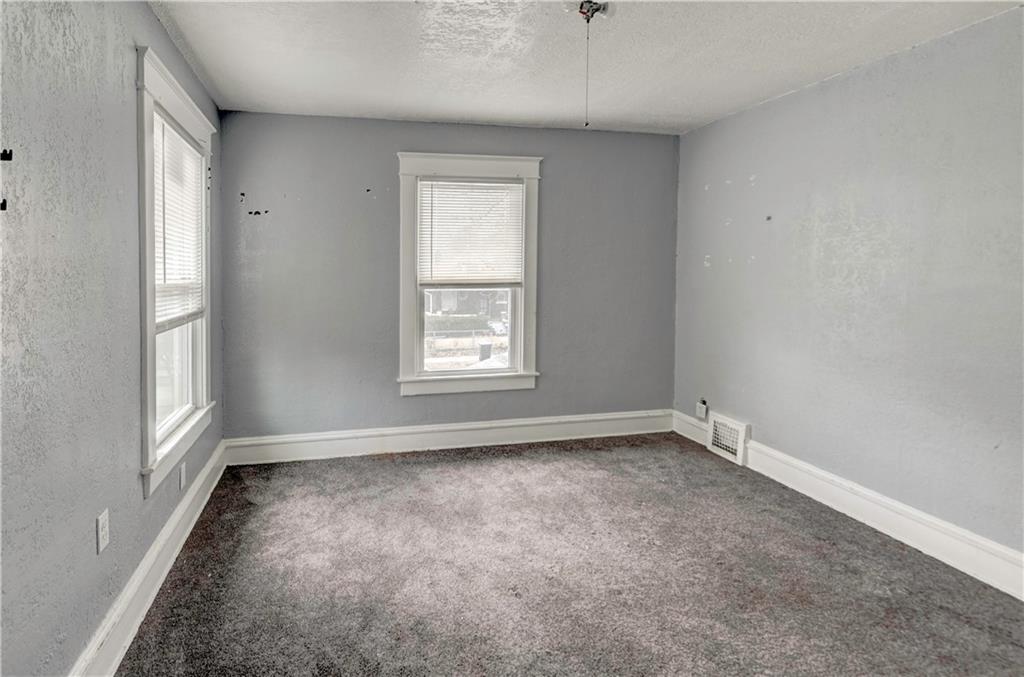 113 N White Avenue Property Photo 37
