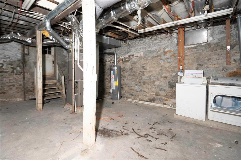 113 N White Avenue Property Photo 38