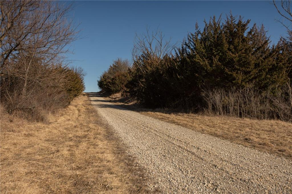 Road 285 Road Property Photo 16