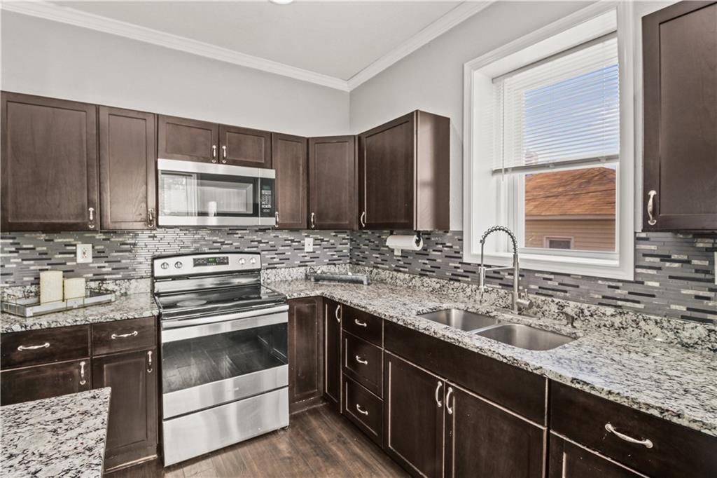 753 Simpson Avenue Property Photo 13