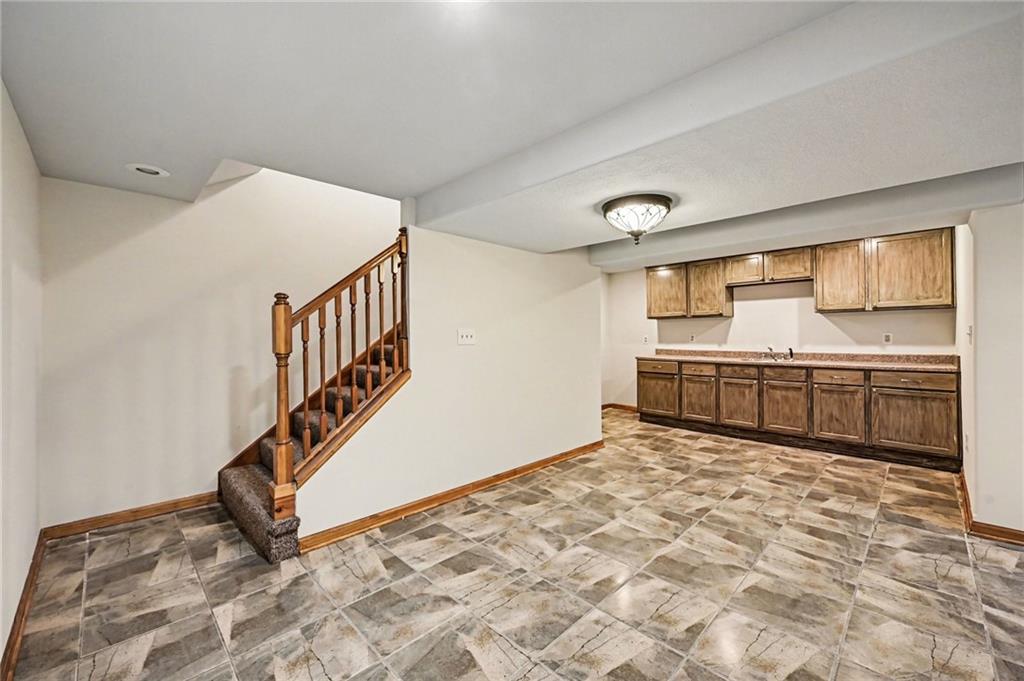 6409 Clinton County Line Road Property Photo 22