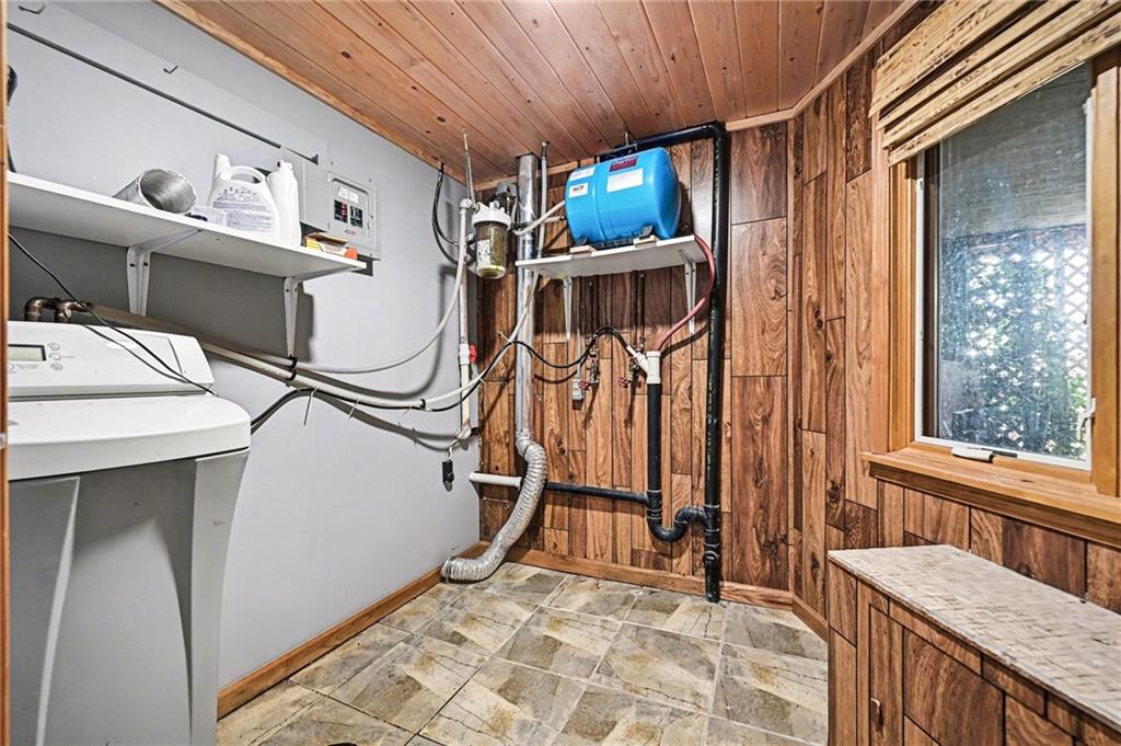 6409 Clinton County Line Road Property Photo 26