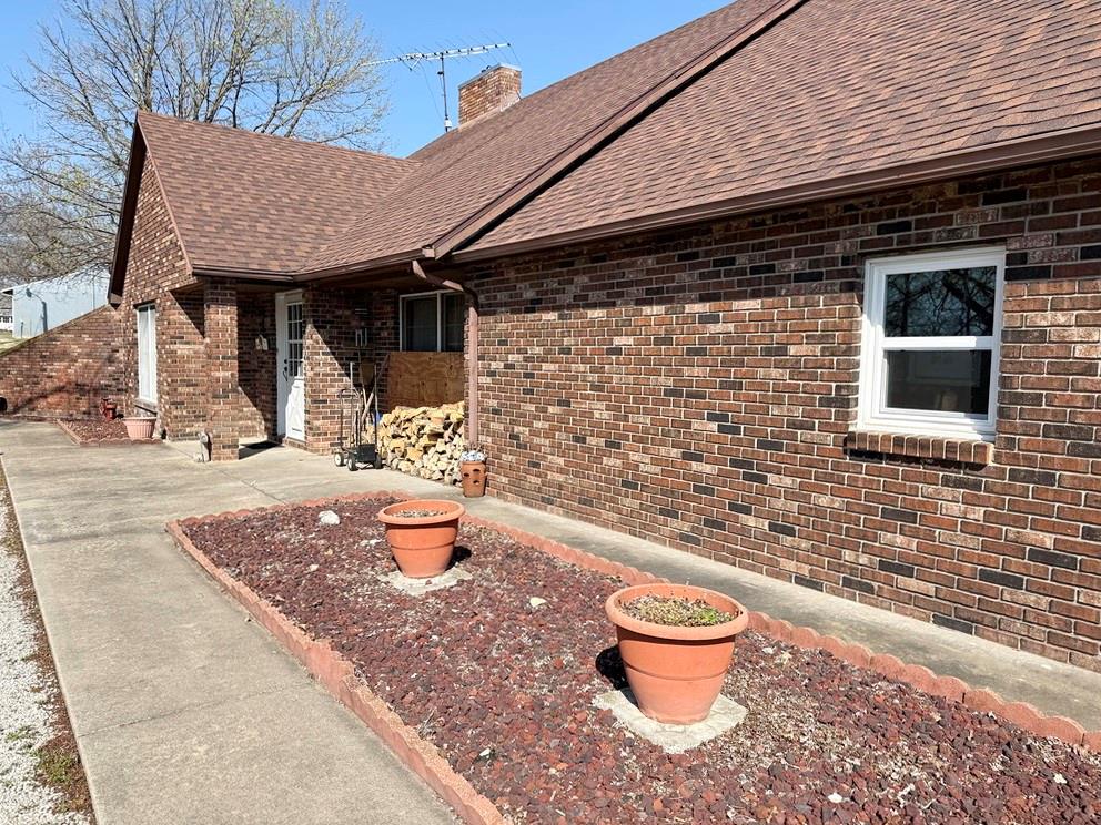 3705 E 150 Road Property Photo 6