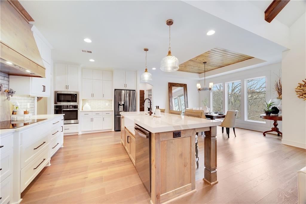 336 Thoreau Circle Property Photo 10