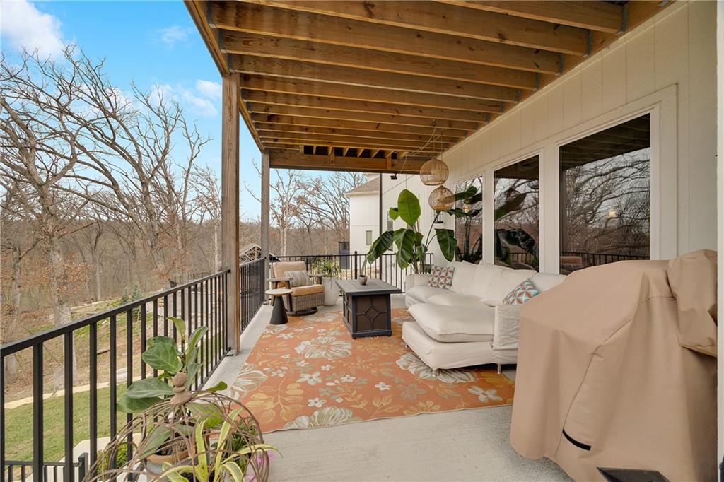 336 Thoreau Circle Property Photo 48