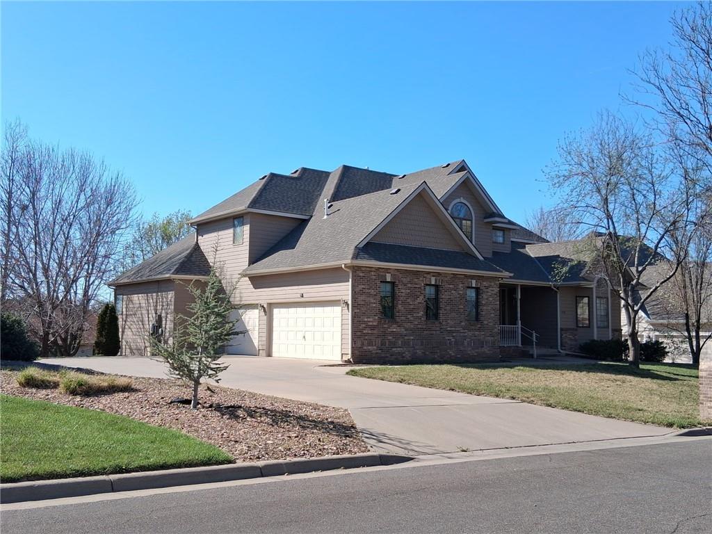 1250 Columbine Circle Property Photo 1