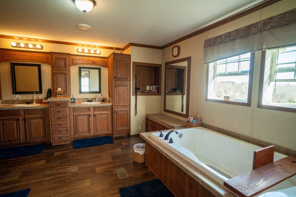 15017 Botkin Road Property Photo 33