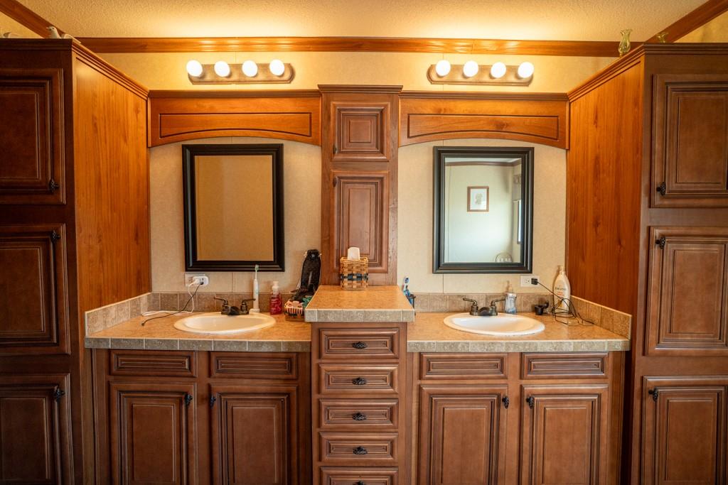 15017 Botkin Road Property Photo 34