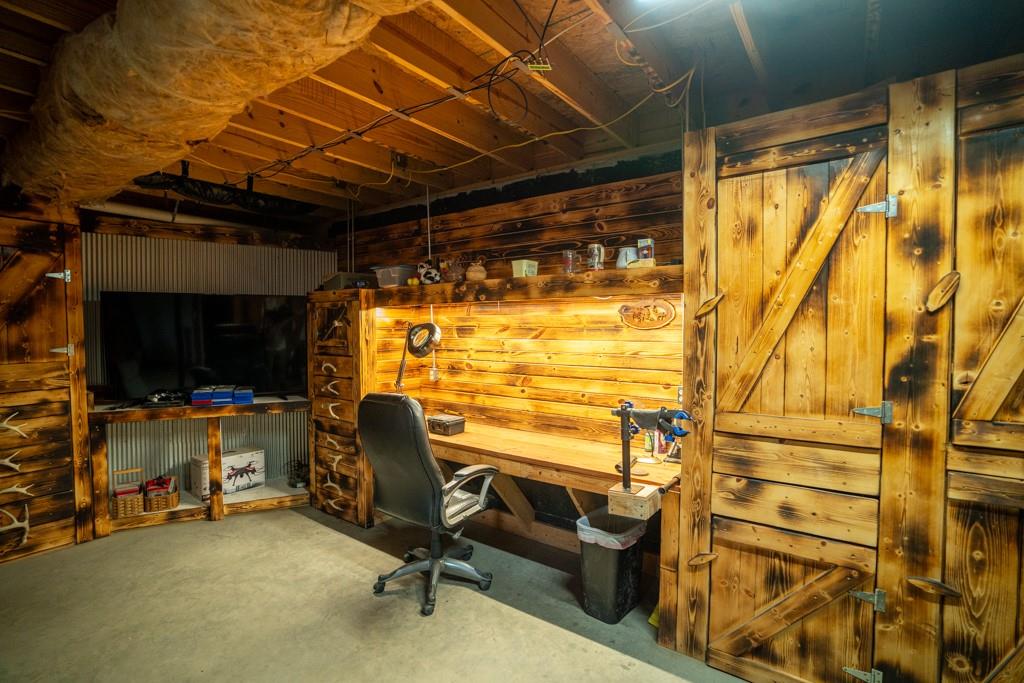 15017 Botkin Road Property Photo 44