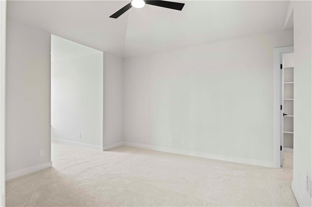 517 Bentwater Drive Property Photo 35