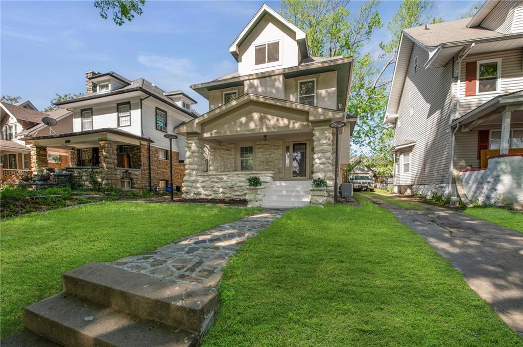 3308 Benton Boulevard Property Photo 3