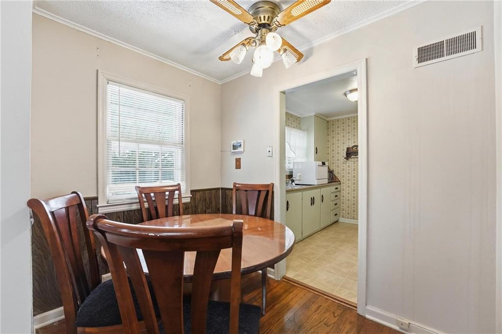 341 N Quincy Avenue Property Photo 6