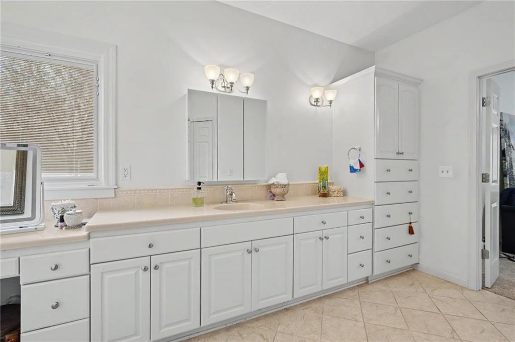 5727 Villa Drive Property Photo 29
