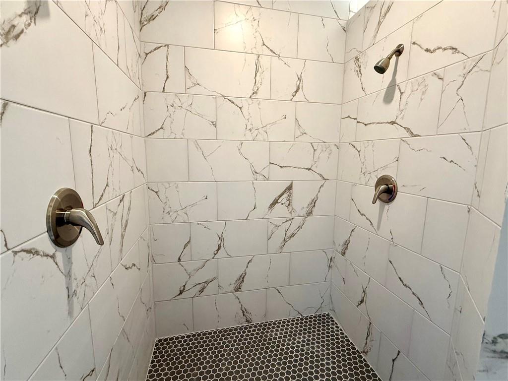 1039 Fir Lane Property Photo 7