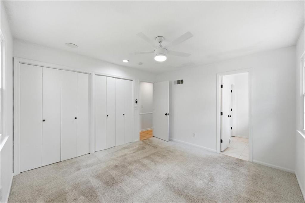 12816 Overhill Avenue Property Photo 12