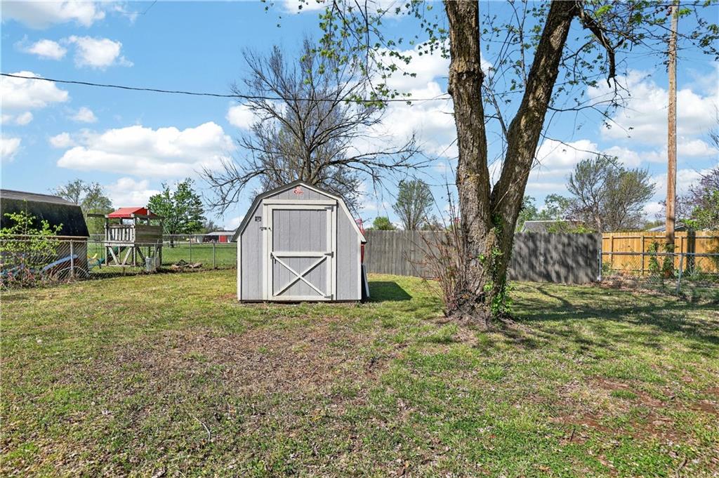 521 Sunset Circle Property Photo 26
