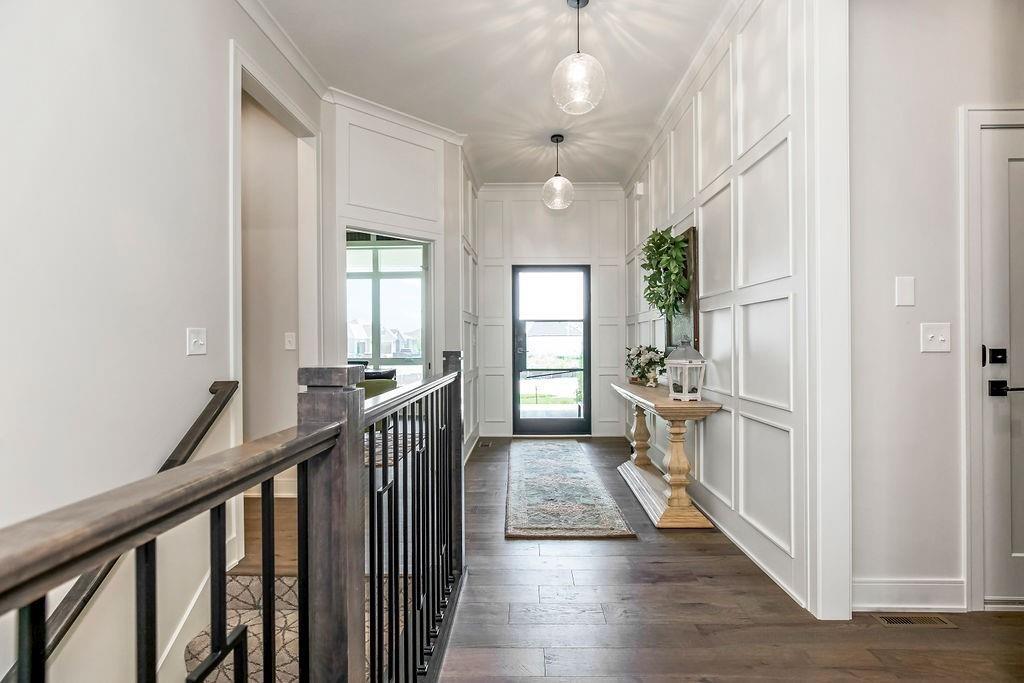 25055 W 141st Street Property Photo 2