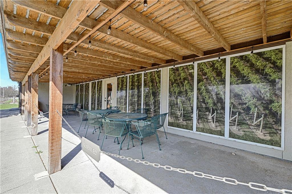 24607 Ne Colbern Road Property Photo 22
