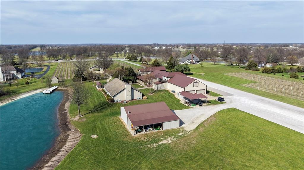 24607 Ne Colbern Road Property Photo 36