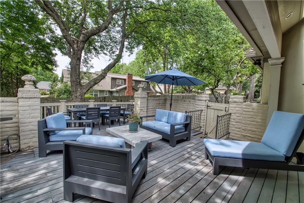 68 Le Mans Court Property Photo 33