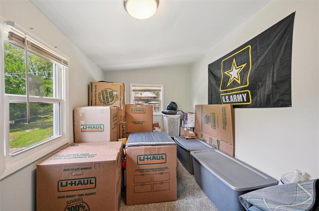 919 Walnut Street Property Photo 16