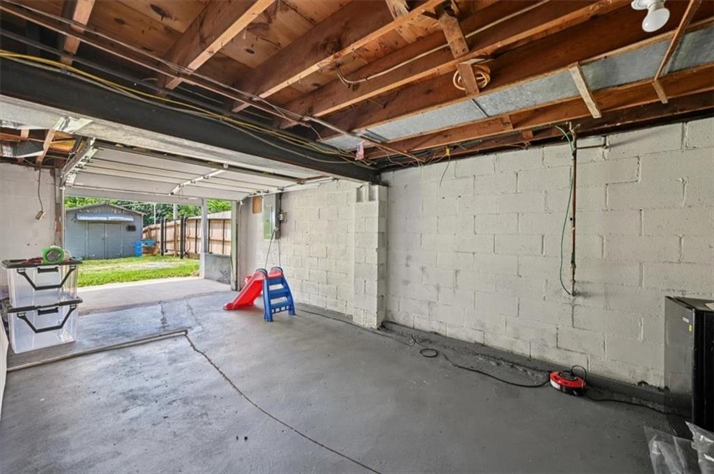 919 Walnut Street Property Photo 22