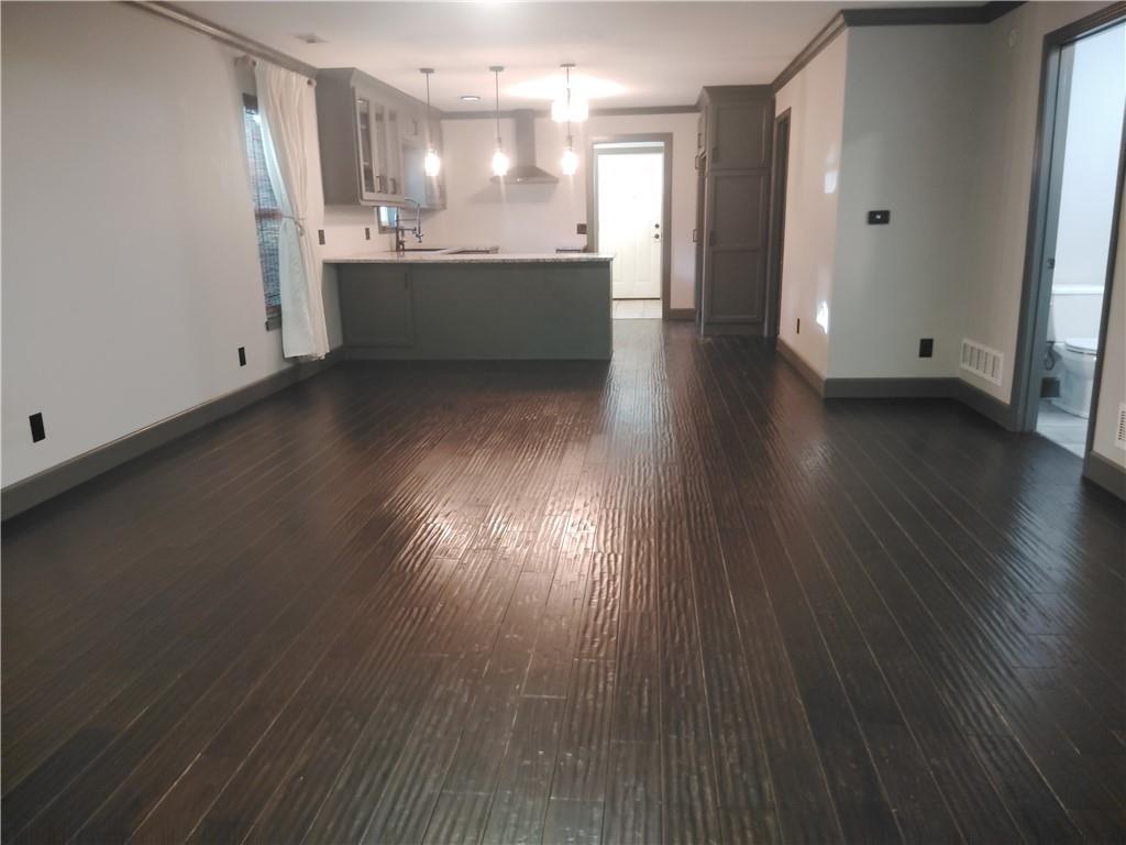 189 Timber Valley Drive Property Photo 11