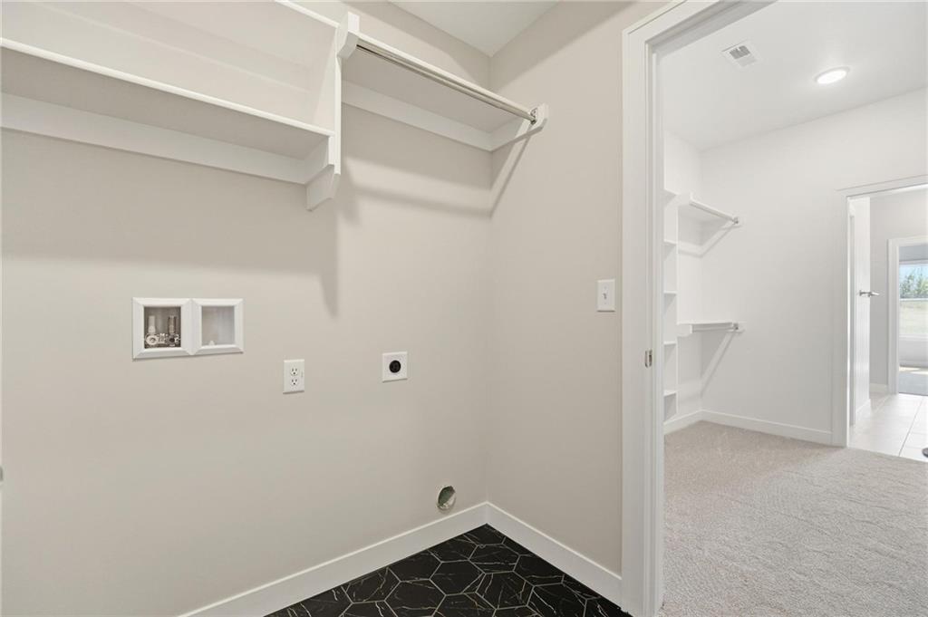 807 Glenn Circle Property Photo 18