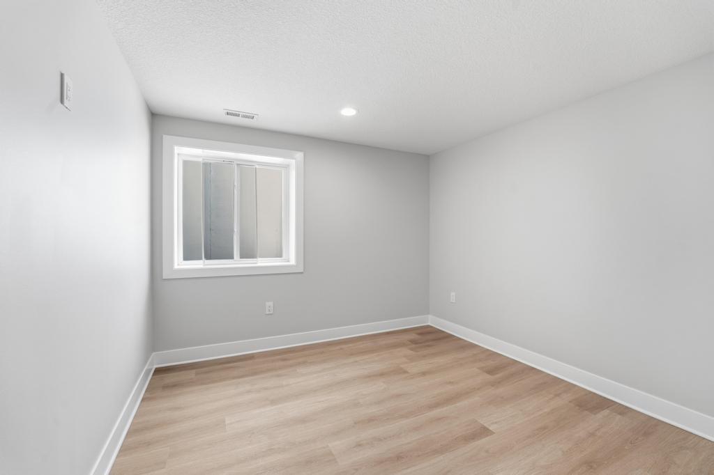 12706 10th Street Property Photo 50