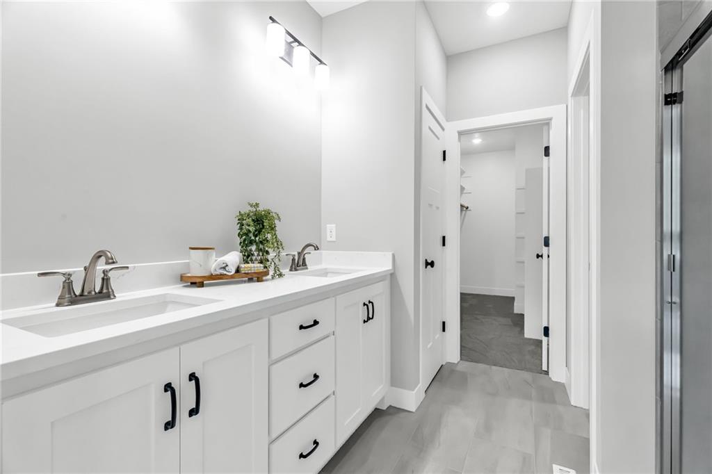 4 Highland Circle Property Photo 16