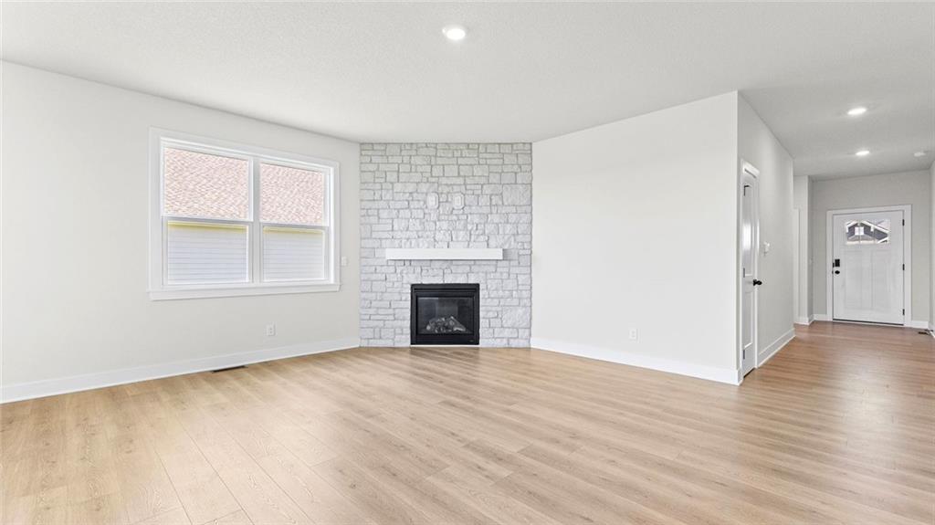20827 W 188th Terrace Property Photo 15