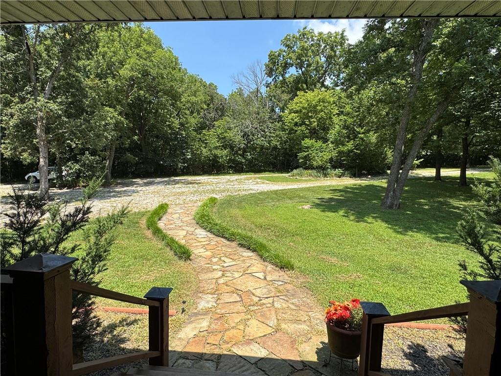 22678 S Tyson Circle Property Photo 4