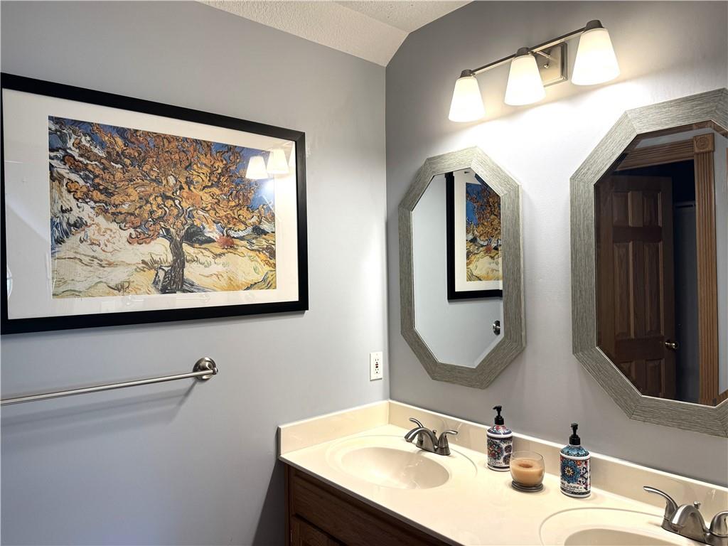 22678 S Tyson Circle Property Photo 31