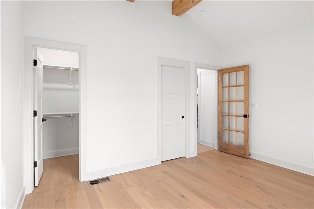 16701 Parkhill Street Property Photo 13
