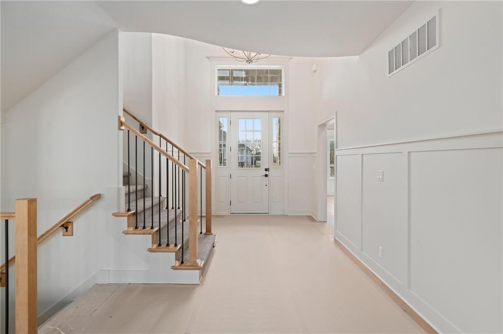 16701 Parkhill Street Property Photo 14