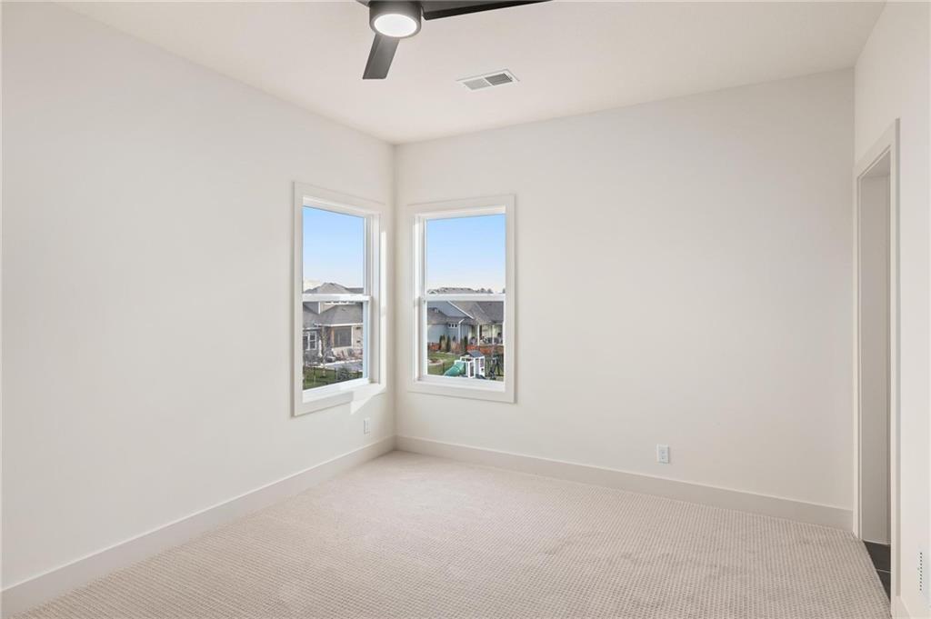 16701 Parkhill Street Property Photo 23