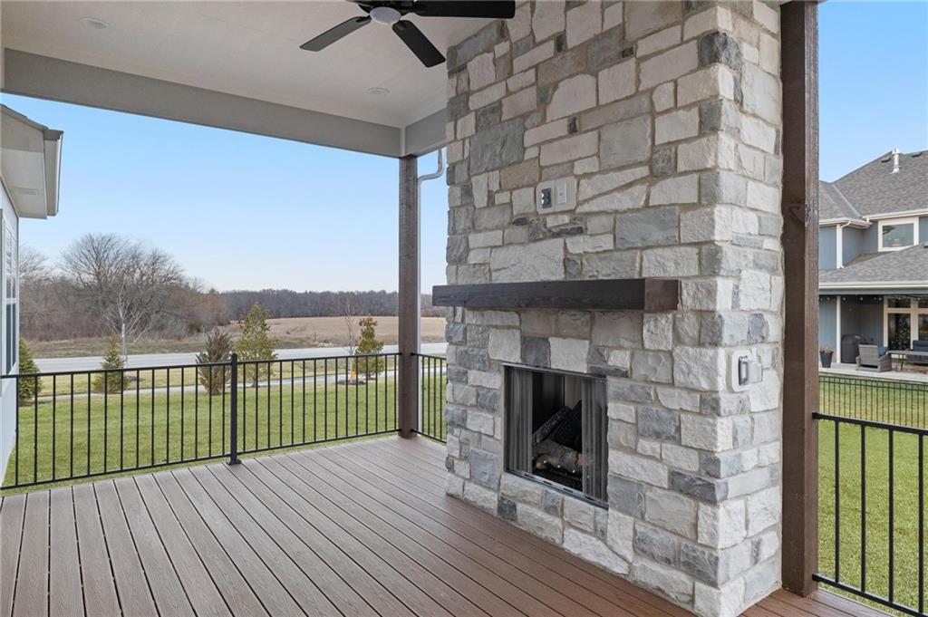 16701 Parkhill Street Property Photo 35