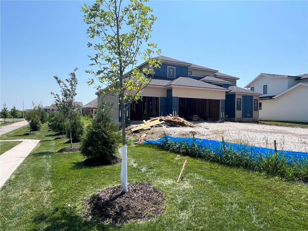 16701 Parkhill Street Property Photo 38
