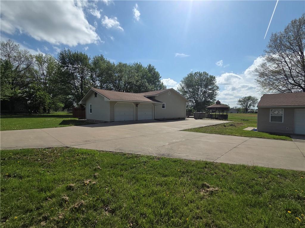 129 Nw 251st Road Property Photo 2