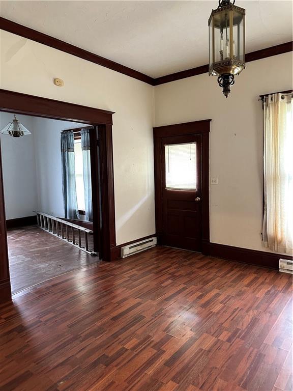 111 W 7th Street Property Photo 6