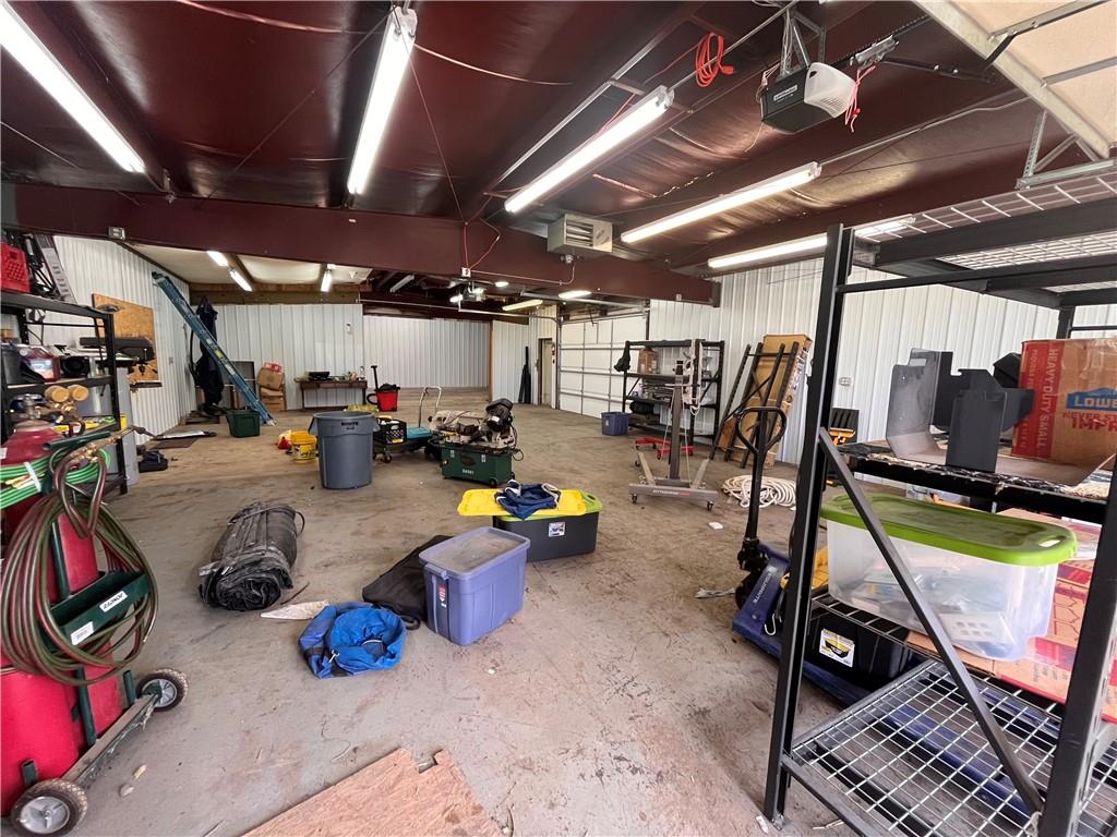 2428 U.s. 169 Highway Property Photo 11