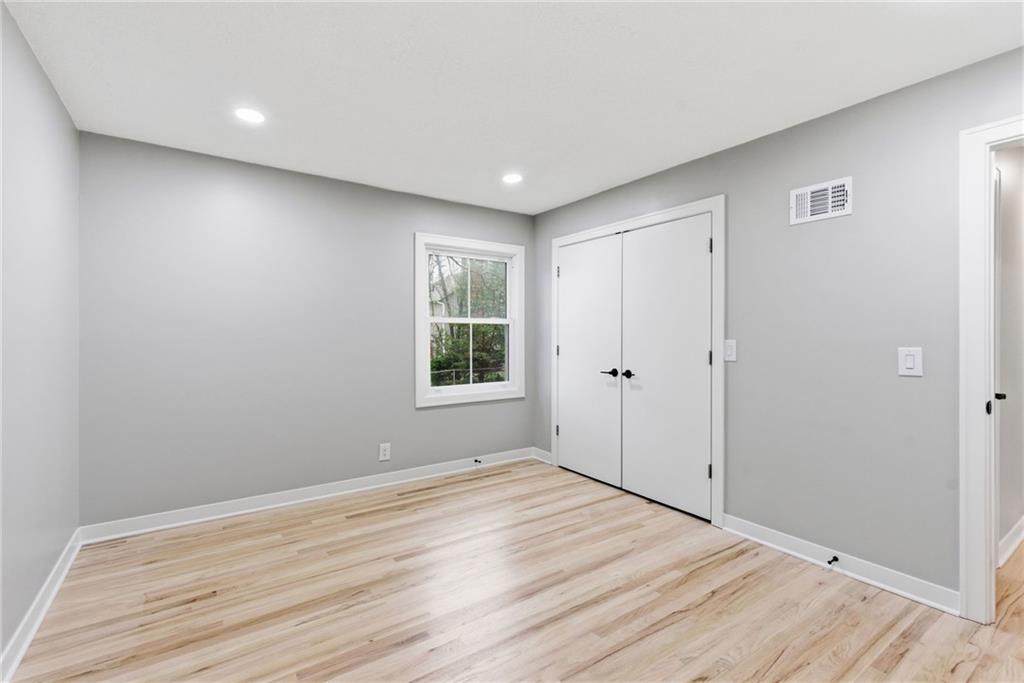 2121 W 120th Street Property Photo 22