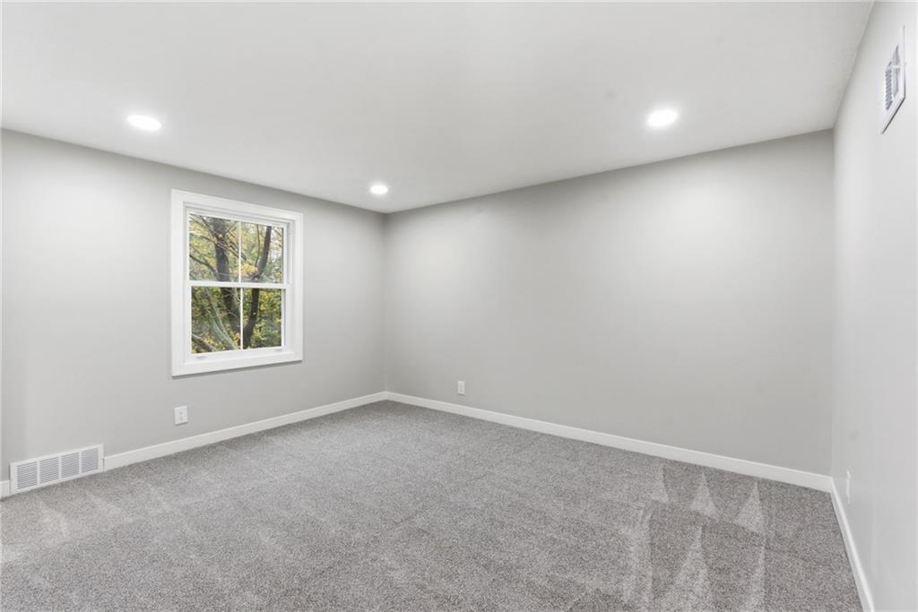 2121 W 120th Street Property Photo 27
