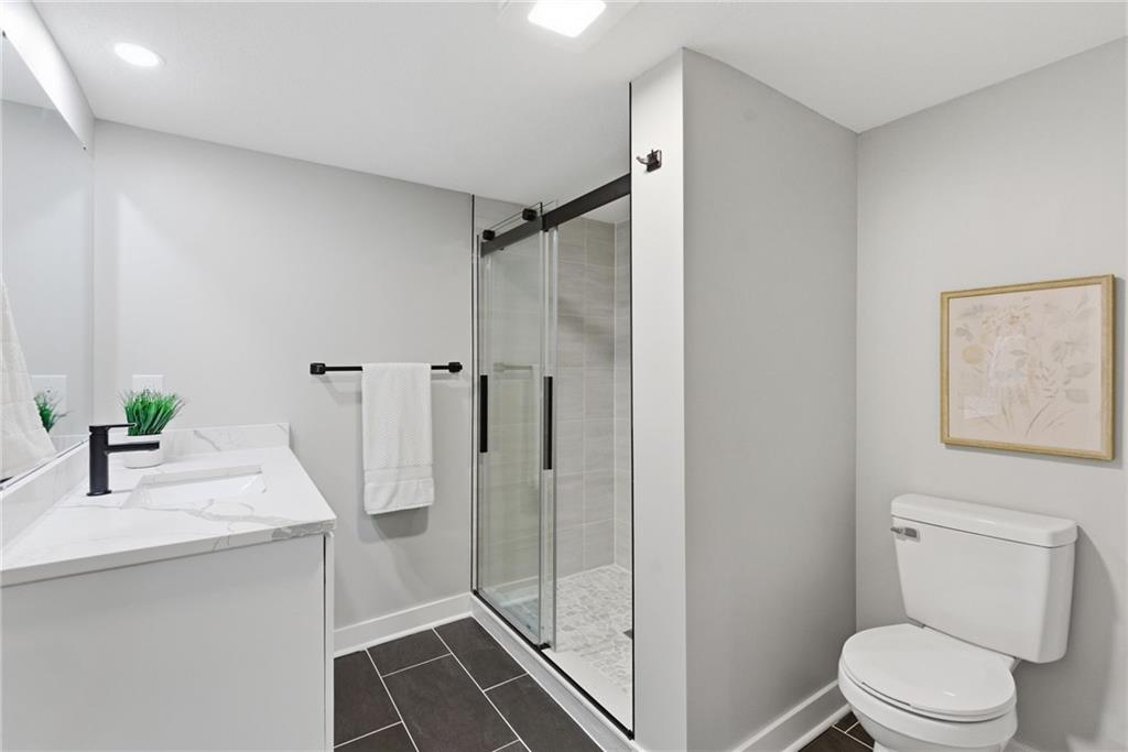 2121 W 120th Street Property Photo 40