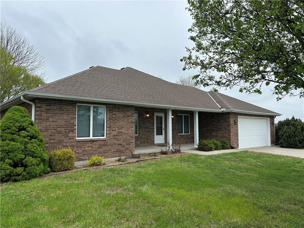 1379 Nw M Highway Property Photo 4