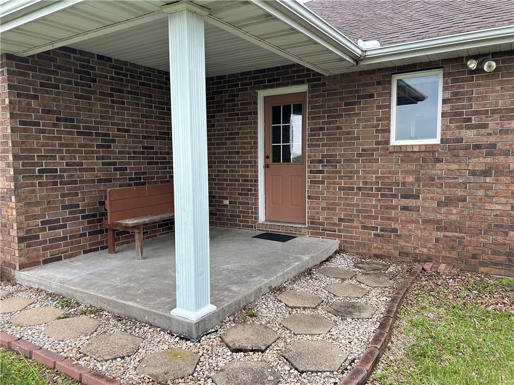 1379 Nw M Highway Property Photo 9