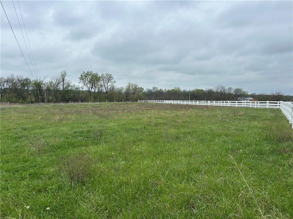 1379 Nw M Highway Property Photo 23