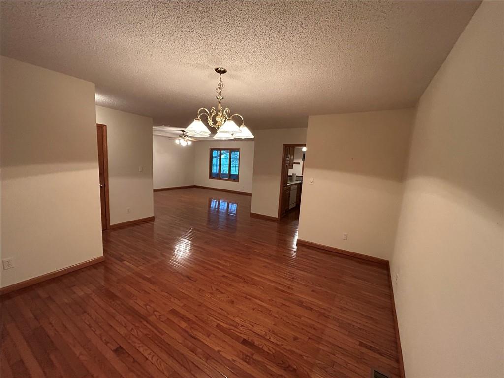 1379 Nw M Highway Property Photo 26