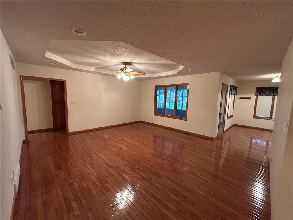 1379 Nw M Highway Property Photo 27